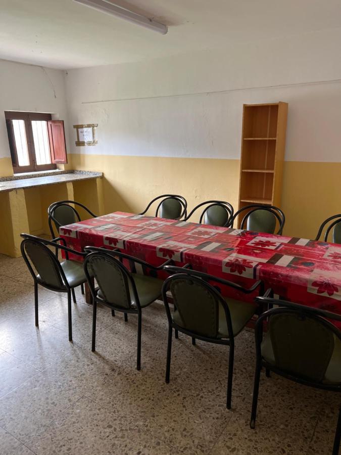 Albergue Municipal Hostel ซาน มาร์ติน เดล กามิโน ภายนอก รูปภาพ