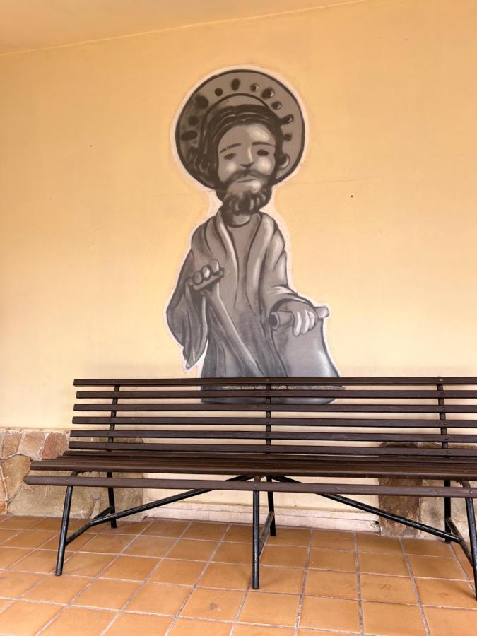 Albergue Municipal Hostel ซาน มาร์ติน เดล กามิโน ภายนอก รูปภาพ